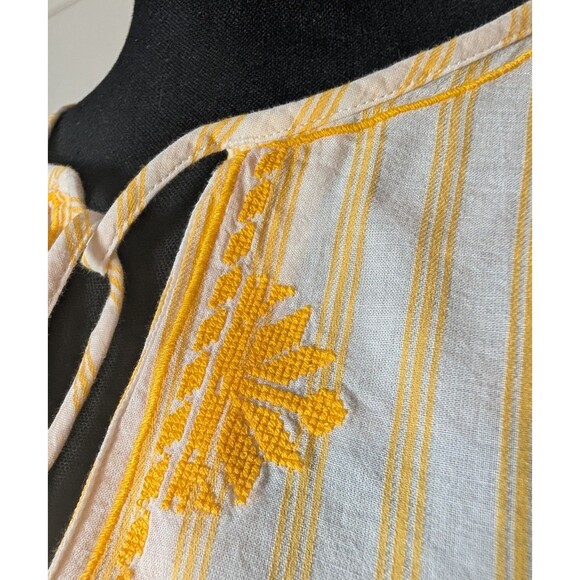 Banana Republic Blouse Size M Embroidered Tie Neck Smocked Waist - Picture 7 of 9